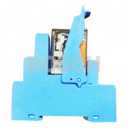 Przekaźnik-4-styki-7A-230VAC-z-podstawką